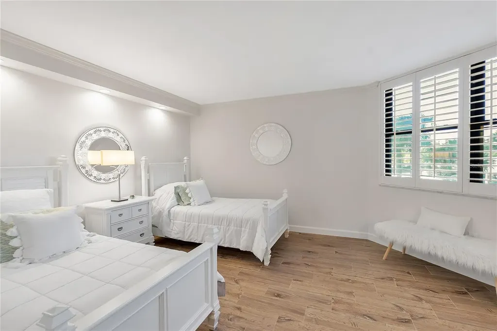 1000 Longboat Club Road Longboat Key FL 34228