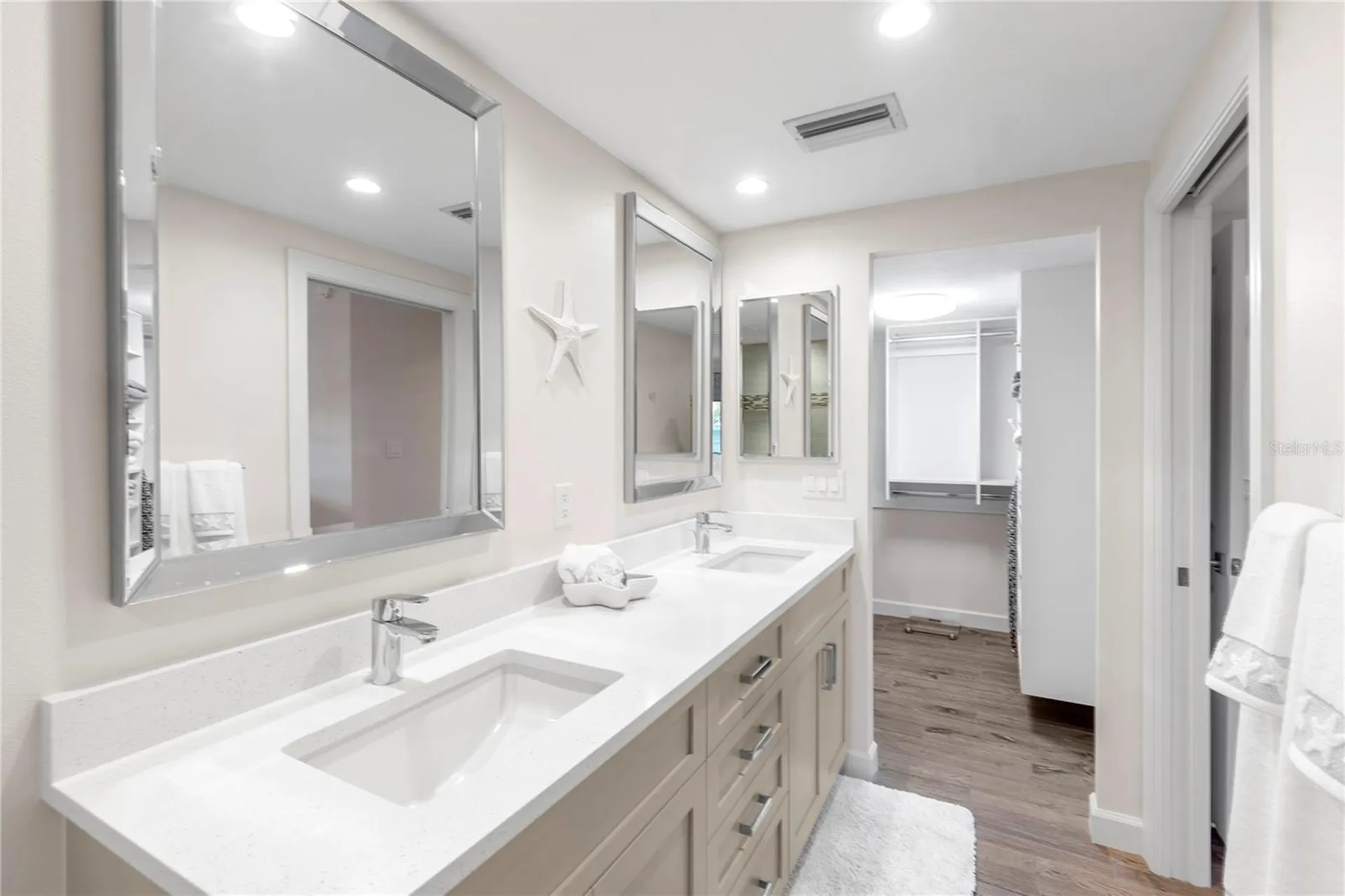 1000 Longboat Club Road Longboat Key FL 34228