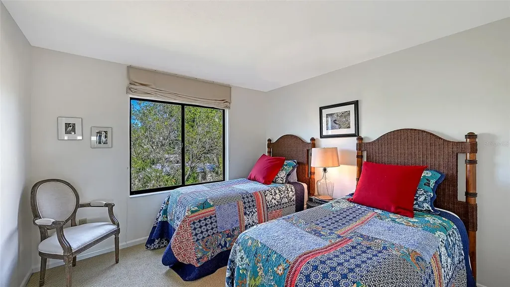 1518 Pelican Point Drive Sarasota FL 34231