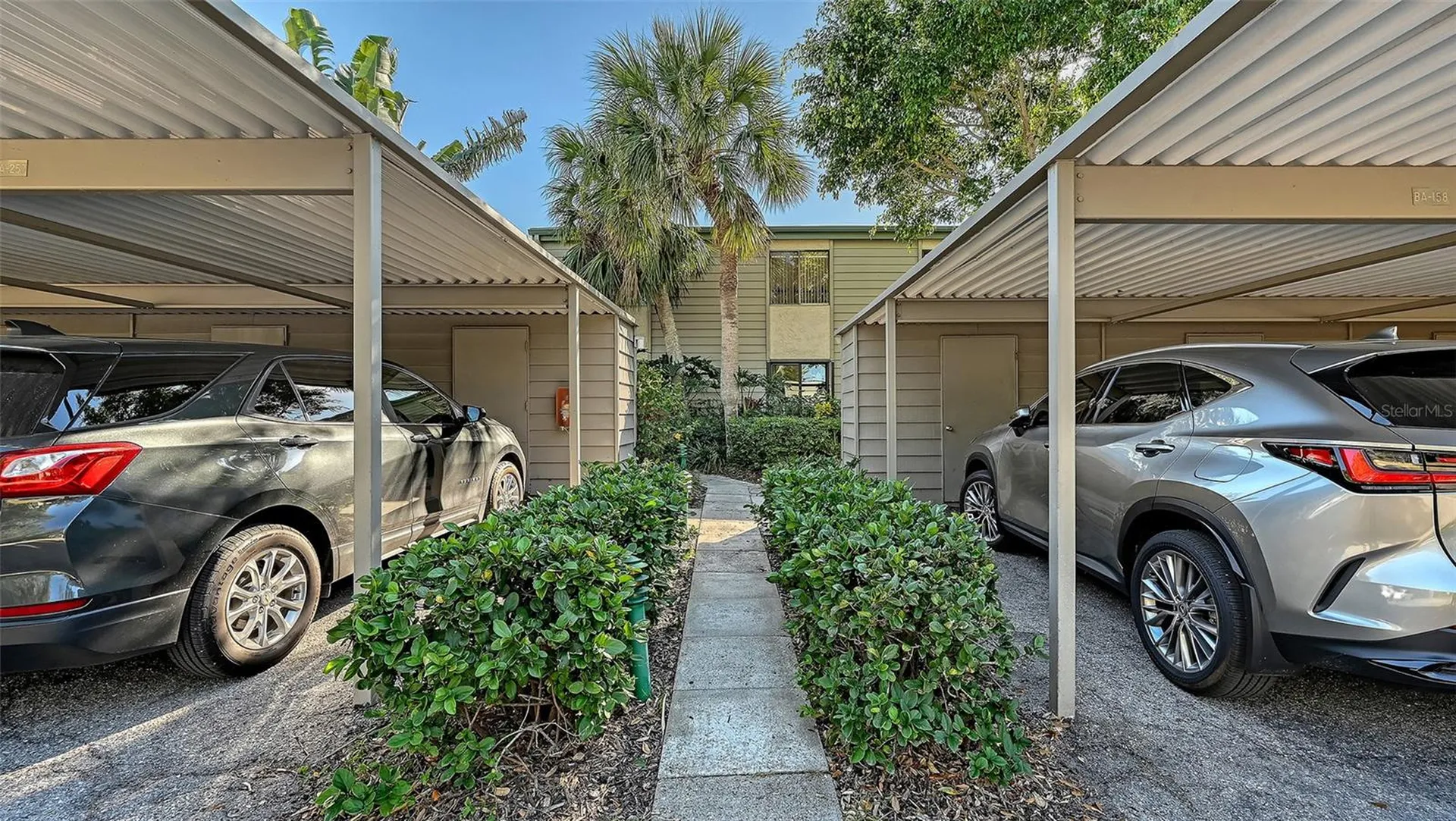 1518 Pelican Point Drive Sarasota FL 34231