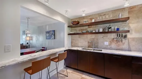 1518 Pelican Point Drive Sarasota FL 34231