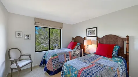 1518 Pelican Point Drive Sarasota FL 34231