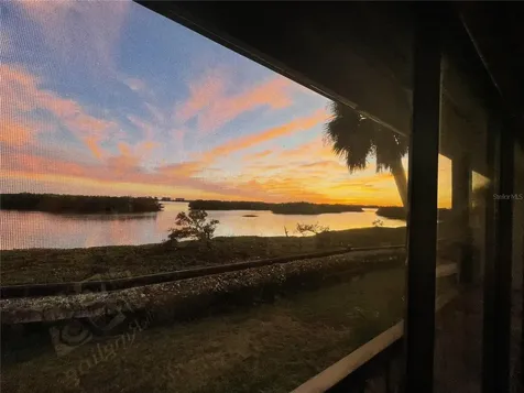 1518 Pelican Point Drive Sarasota FL 34231