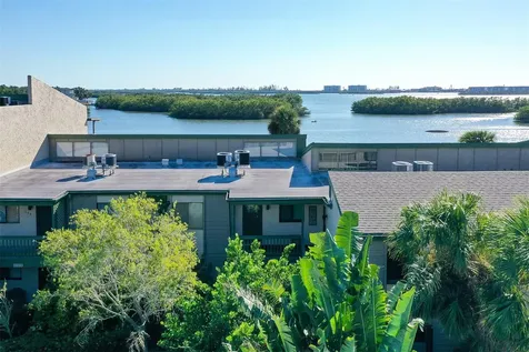 1518 Pelican Point Drive Sarasota FL 34231