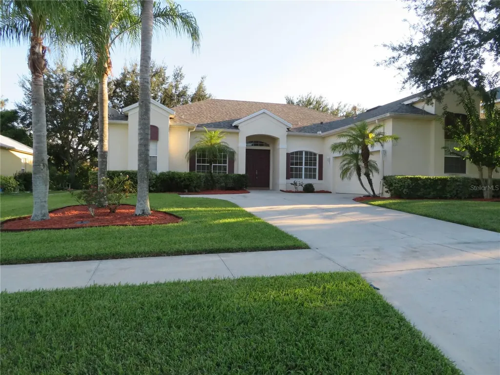 2735 Kingston Ridge Drive Clermont FL 34711