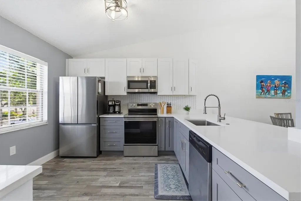 2178 Elm Street Dunedin FL 34698