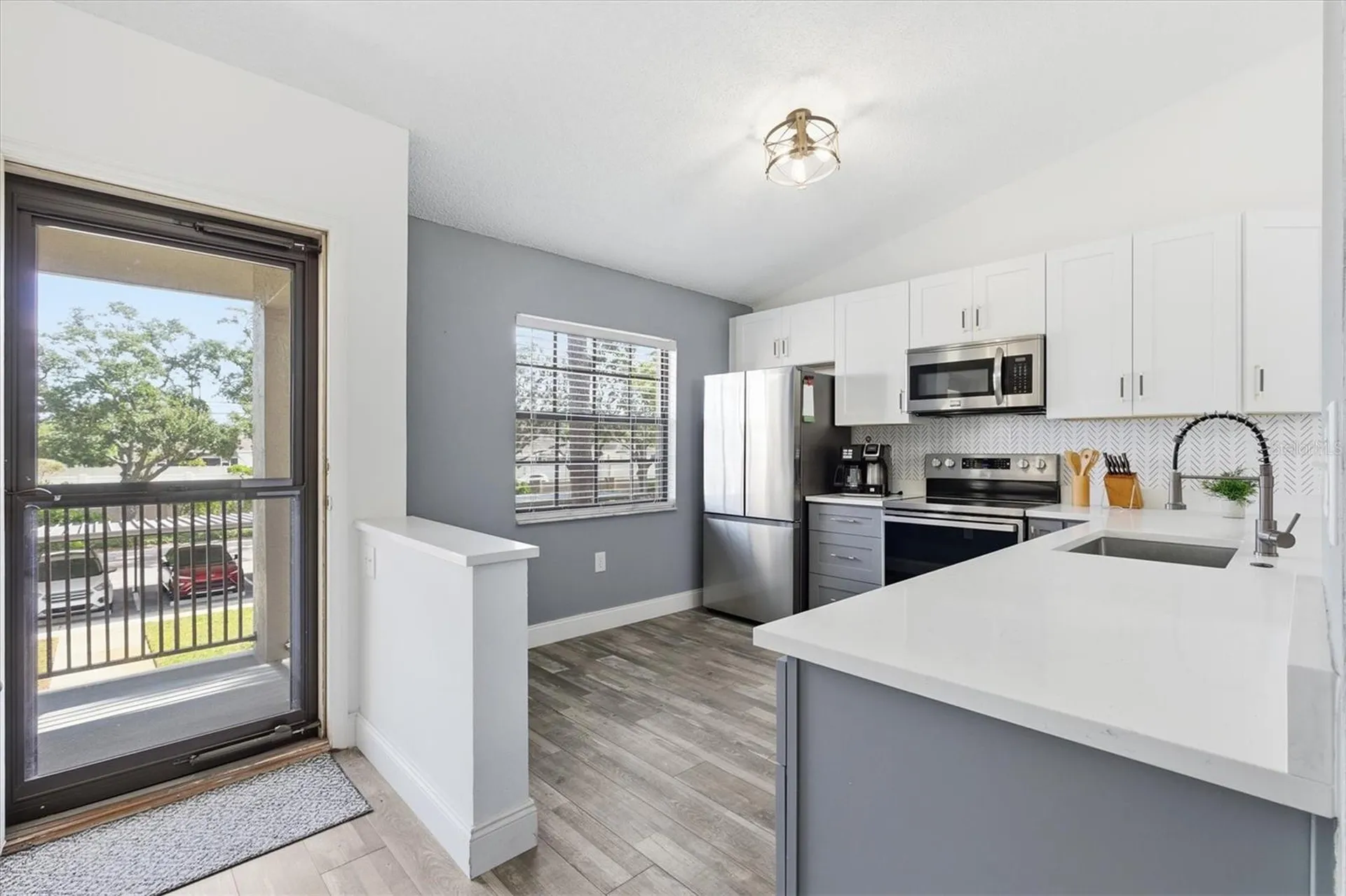 2178 Elm Street Dunedin FL 34698