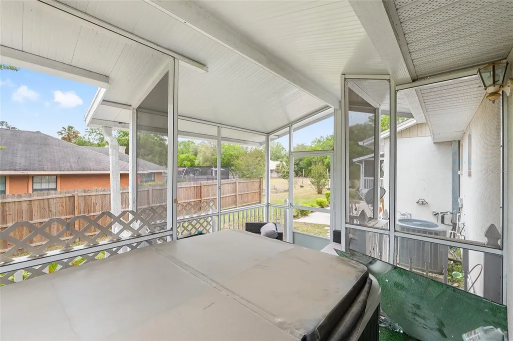 1135 SE 12th Avenue Gainesville FL 32641
