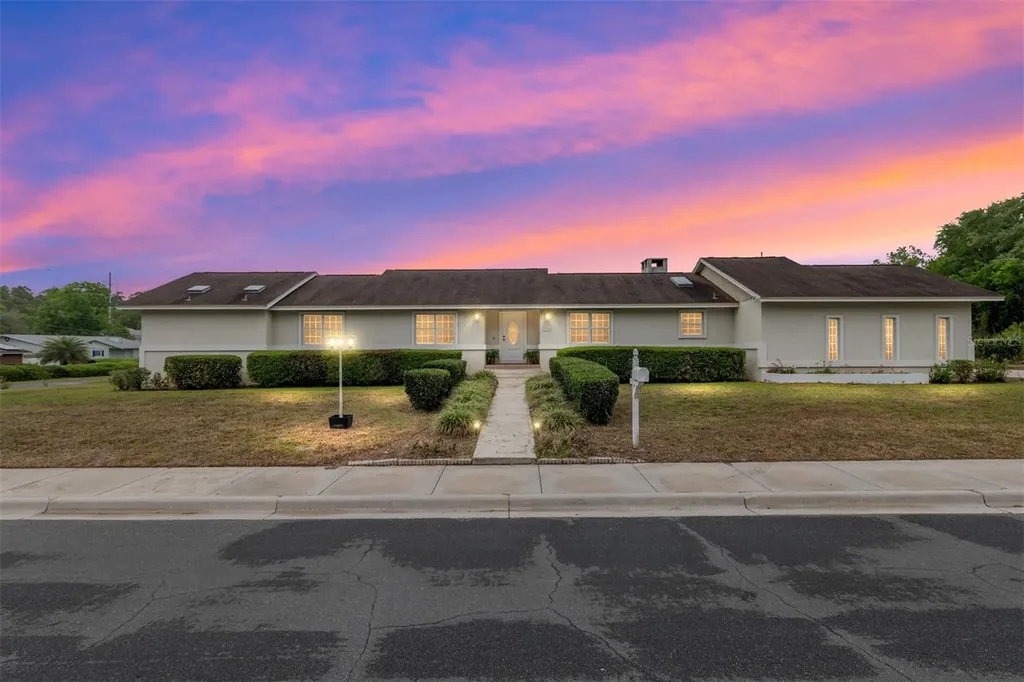 1135 SE 12th Avenue Gainesville FL 32641