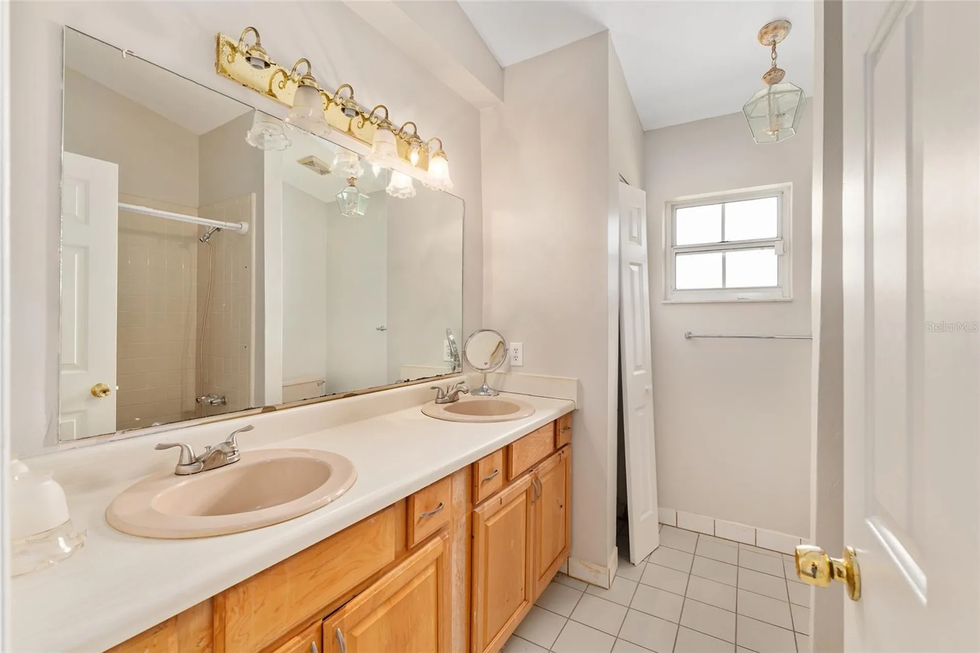 1135 SE 12th Avenue Gainesville FL 32641