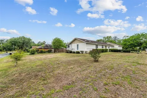 1135 SE 12th Avenue Gainesville FL 32641