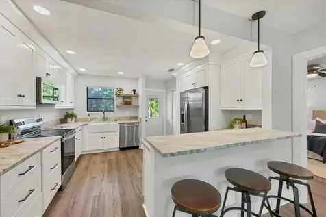 4737 Del Rio Way S Gulfport FL 33711