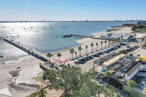 4737 Del Rio Way S Gulfport FL 33711