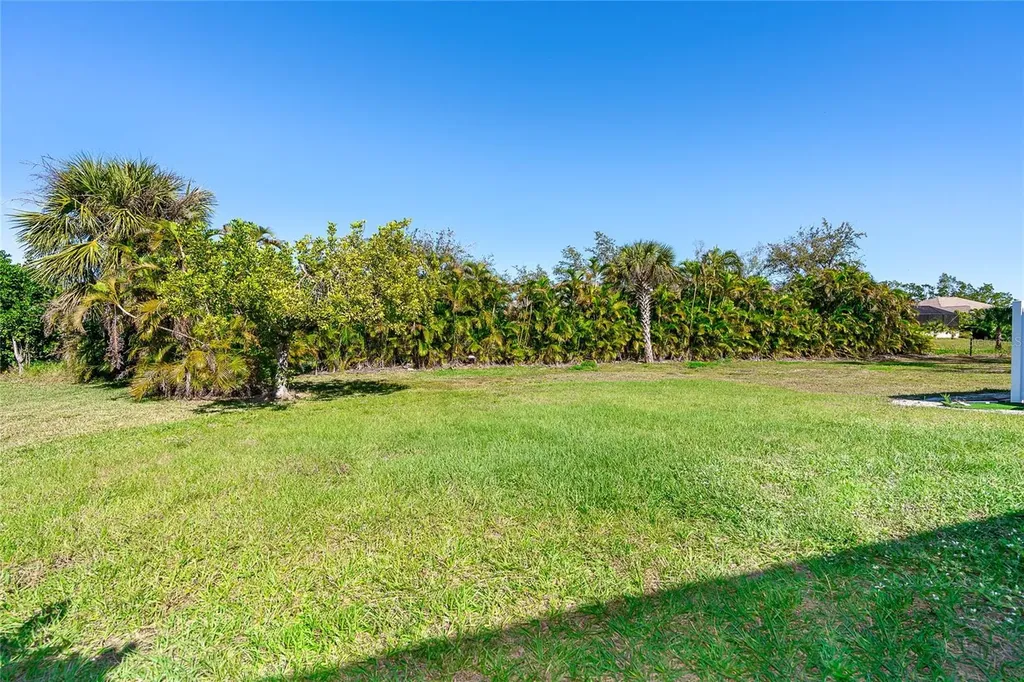 320 Anchor Row Placida FL 33946