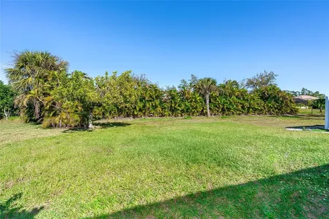 320 Anchor Row Placida FL 33946