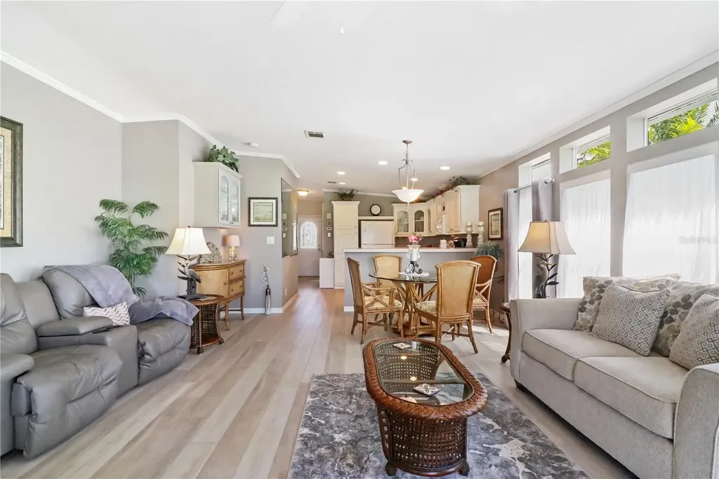 2100 Kings Highway Port Charlotte FL 33980