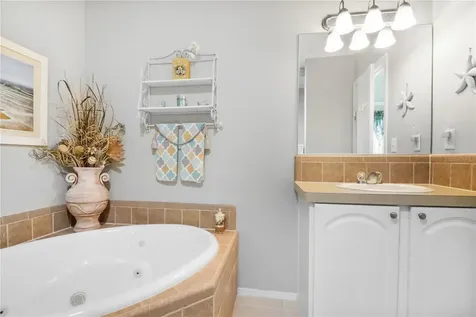 2100 Kings Highway Port Charlotte FL 33980