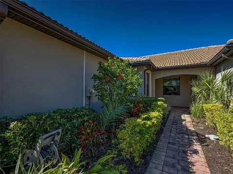 19157 Serafina Street Venice FL 34293