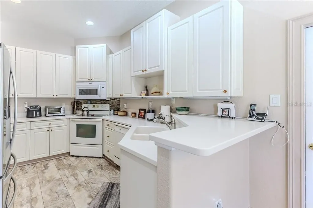 9406 Burnam Drive Weeki Wachee FL 34613