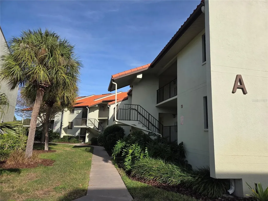 1515 Pinellas Bayway S Tierra Verde FL 33715