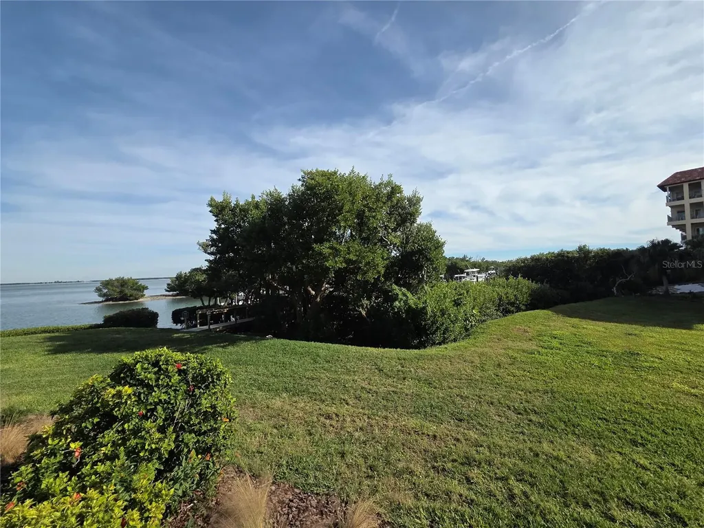 1515 Pinellas Bayway S Tierra Verde FL 33715