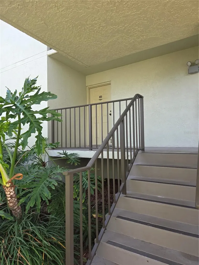 1515 Pinellas Bayway S Tierra Verde FL 33715