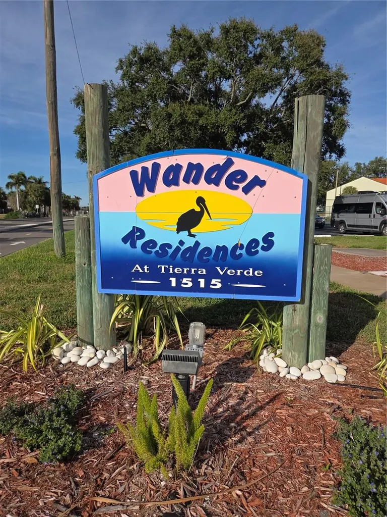 1515 Pinellas Bayway S Tierra Verde FL 33715
