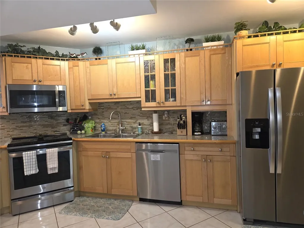 1515 Pinellas Bayway S Tierra Verde FL 33715