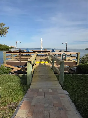 1515 Pinellas Bayway S Tierra Verde FL 33715