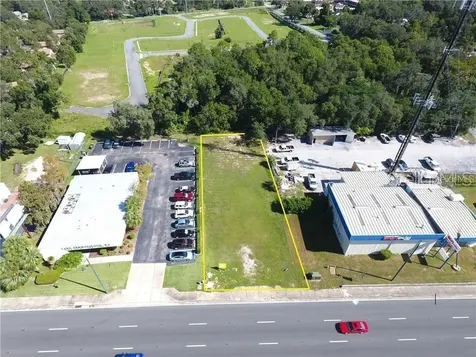 E. North Boulevard (us Highway 441) Leesburg FL 34748