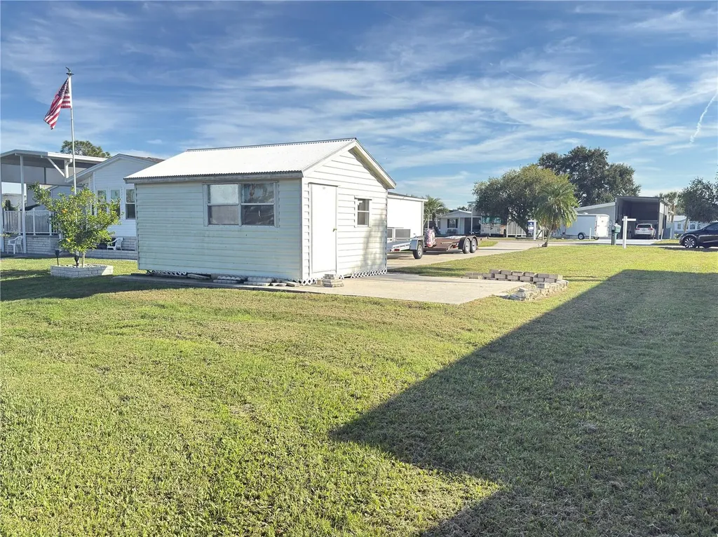4994 Mount Olive Shores Drive Polk City FL 33868