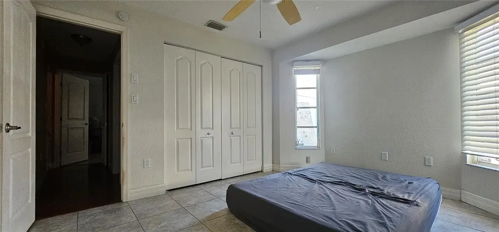 23077 Hammond Avenue Port Charlotte FL 33954