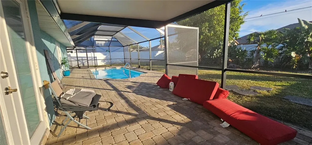 23077 Hammond Avenue Port Charlotte FL 33954