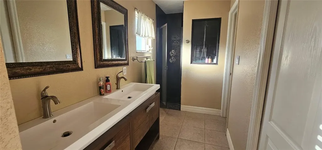 23077 Hammond Avenue Port Charlotte FL 33954