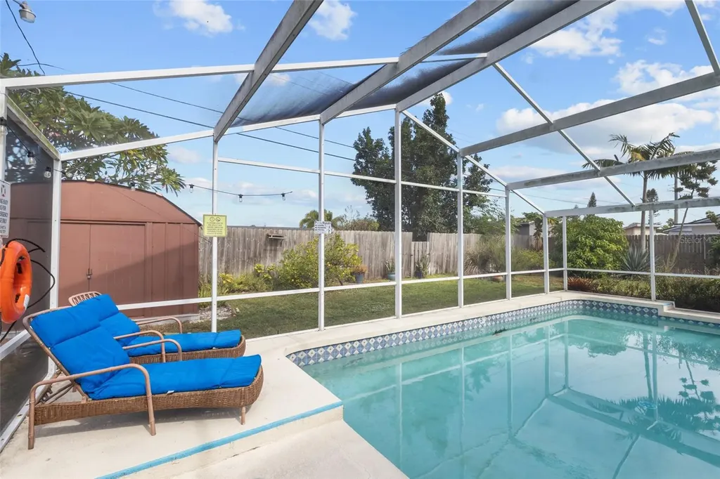 2307 N Wellesley Drive Bradenton FL 34207