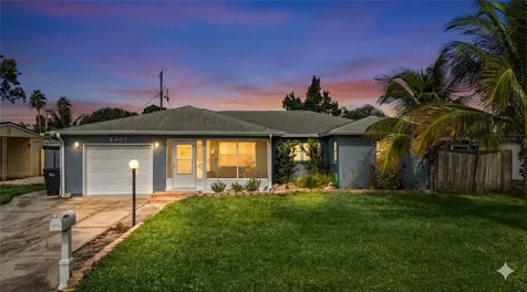 2307 N Wellesley Drive Bradenton FL 34207