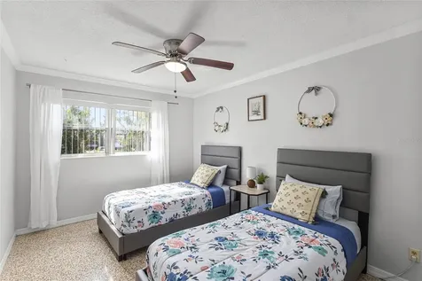 2307 N Wellesley Drive Bradenton FL 34207
