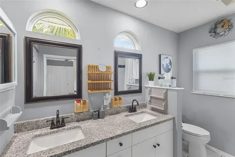 2307 N Wellesley Drive Bradenton FL 34207