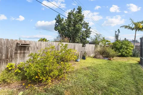 2307 N Wellesley Drive Bradenton FL 34207