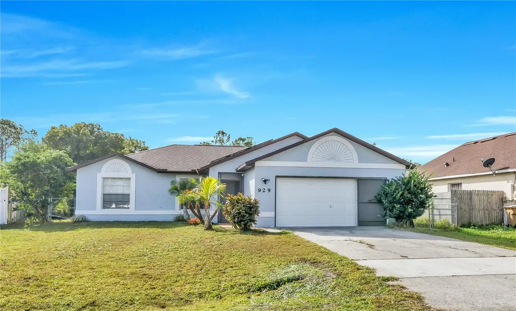 929 Albertville Court Kissimmee FL 34759