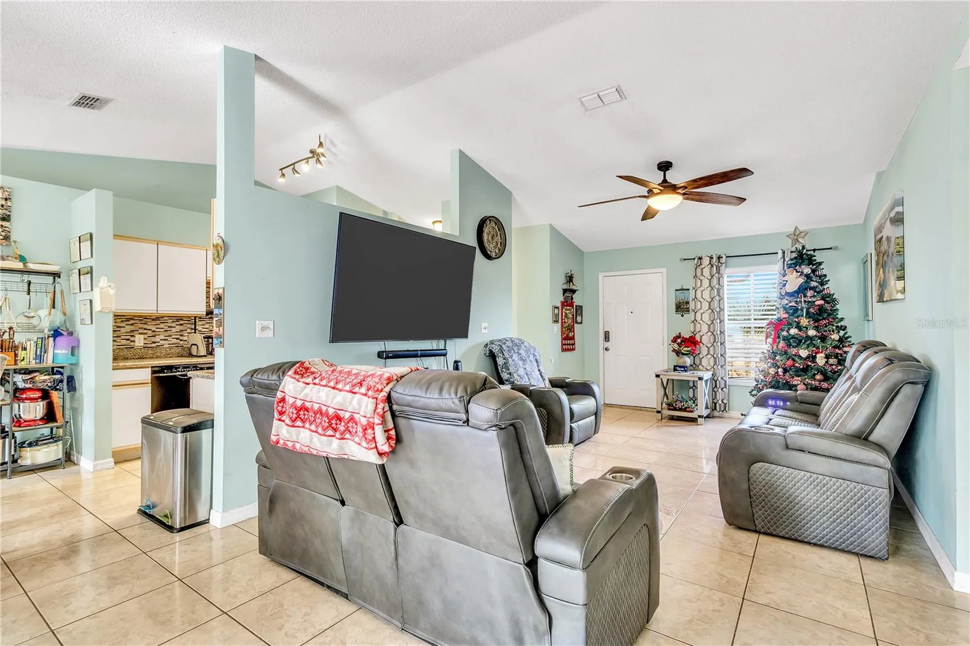 929 Albertville Court Kissimmee FL 34759