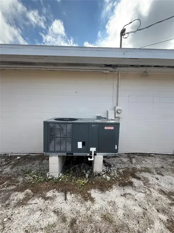 2595 Avenue G NW Winter Haven FL 33880