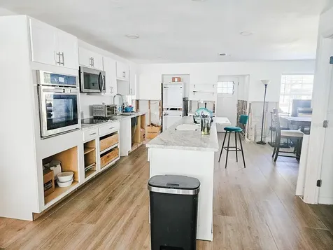 232 84th Avenue NE St Petersburg FL 33702