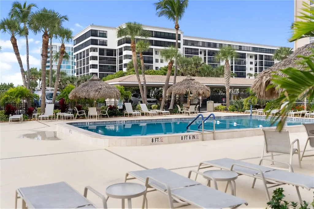 1212 Benjamin Franklin Drive Sarasota FL 34236