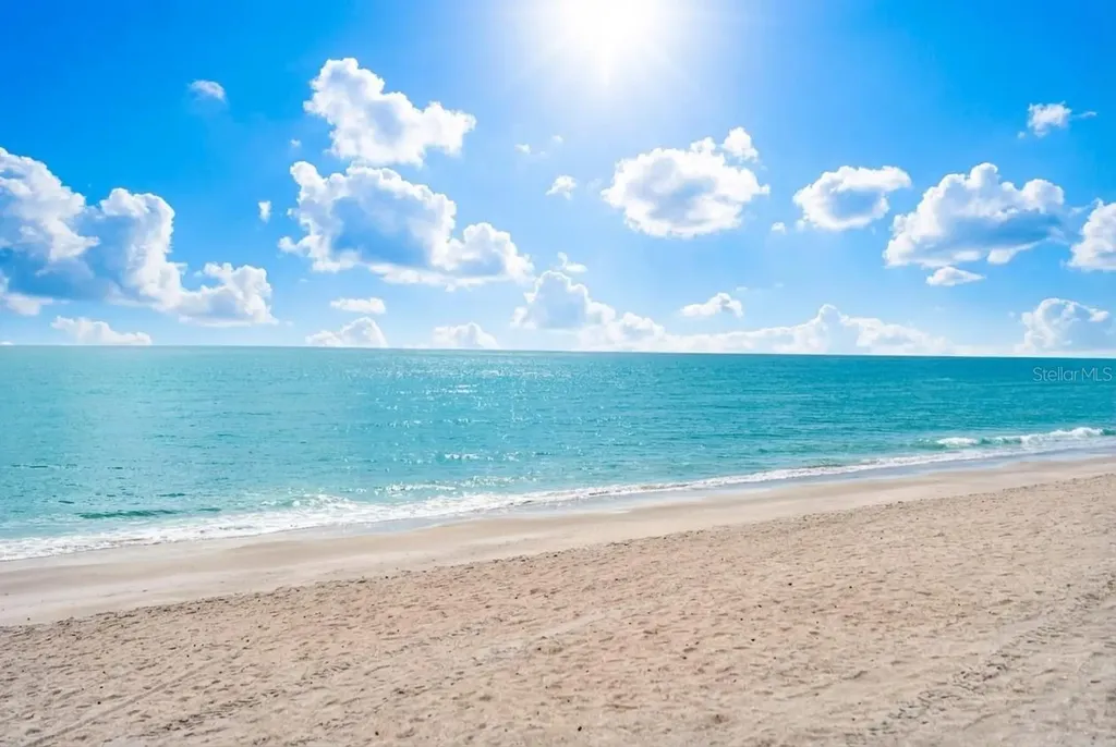 1212 Benjamin Franklin Drive Sarasota FL 34236