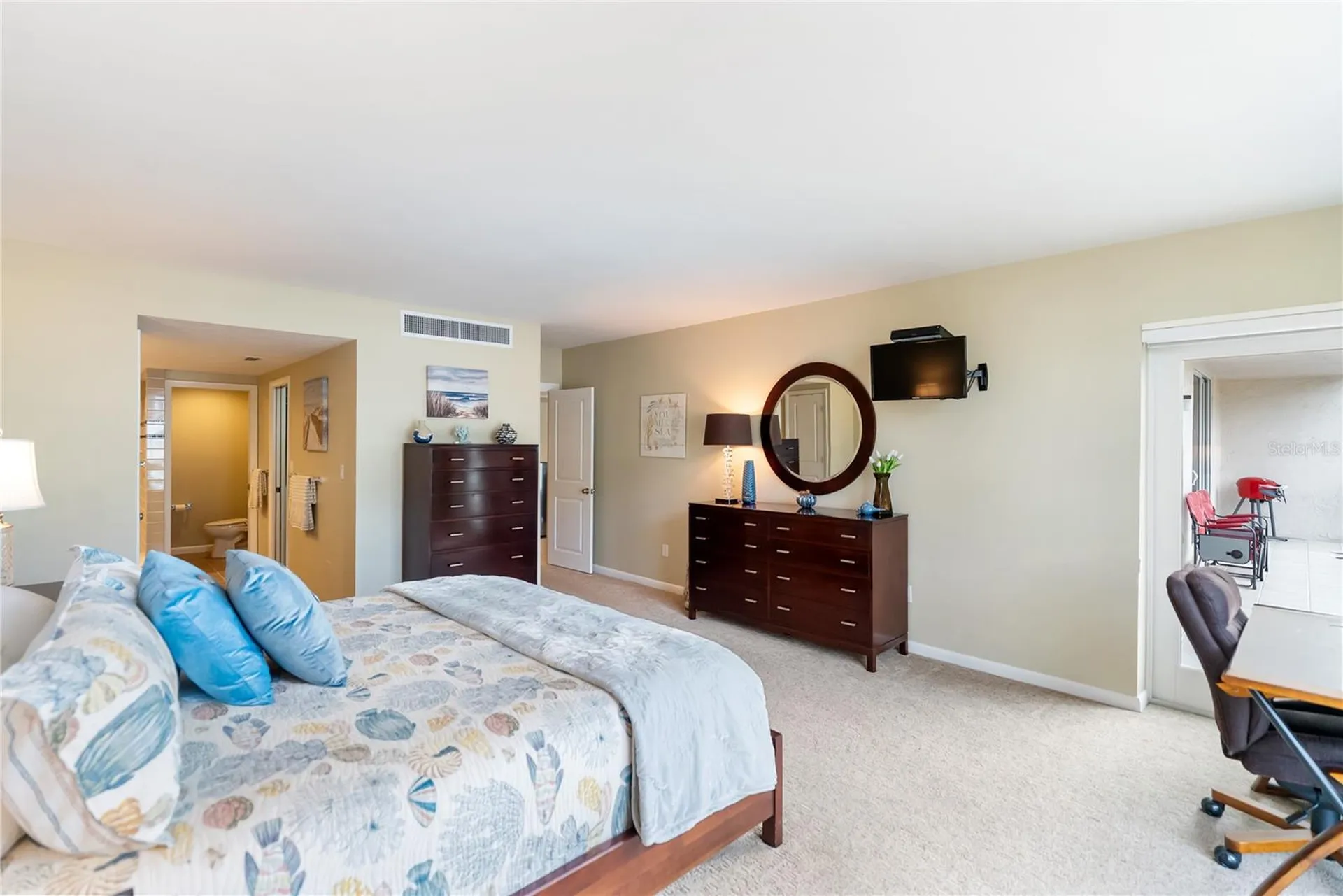 1212 Benjamin Franklin Drive Sarasota FL 34236