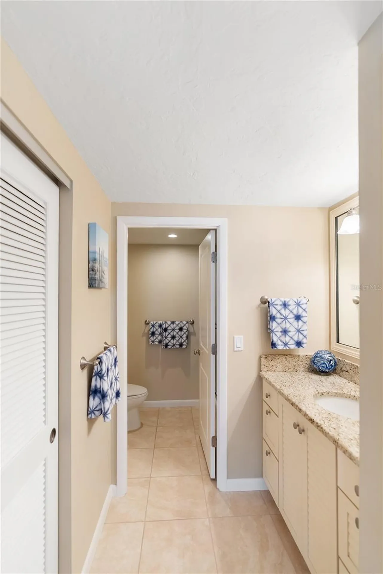 1212 Benjamin Franklin Drive Sarasota FL 34236