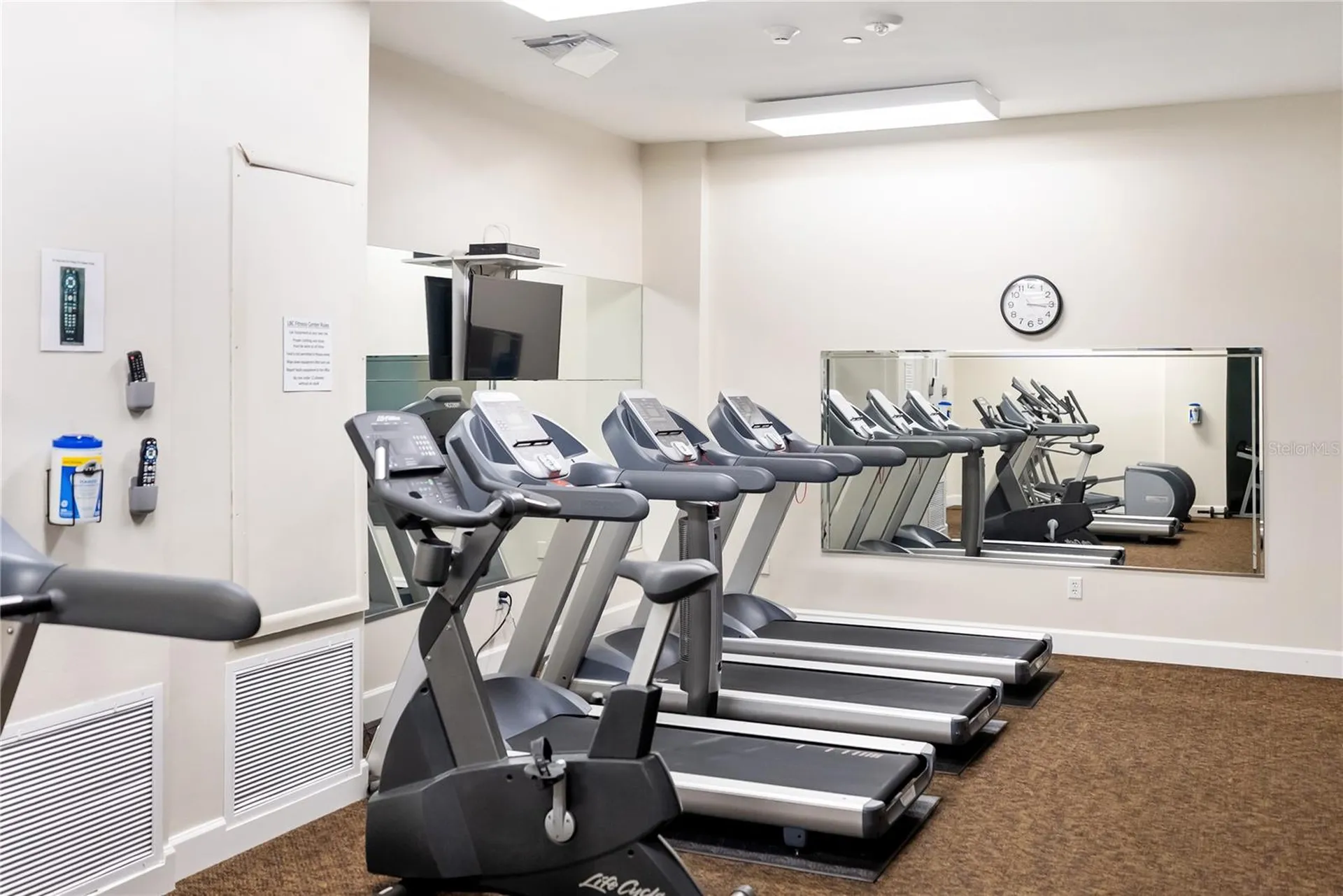1212 Benjamin Franklin Drive Sarasota FL 34236