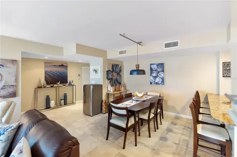 1212 Benjamin Franklin Drive Sarasota FL 34236