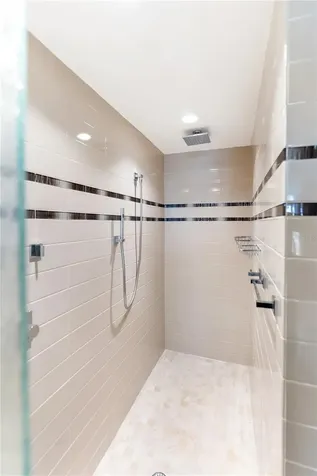 1212 Benjamin Franklin Drive Sarasota FL 34236